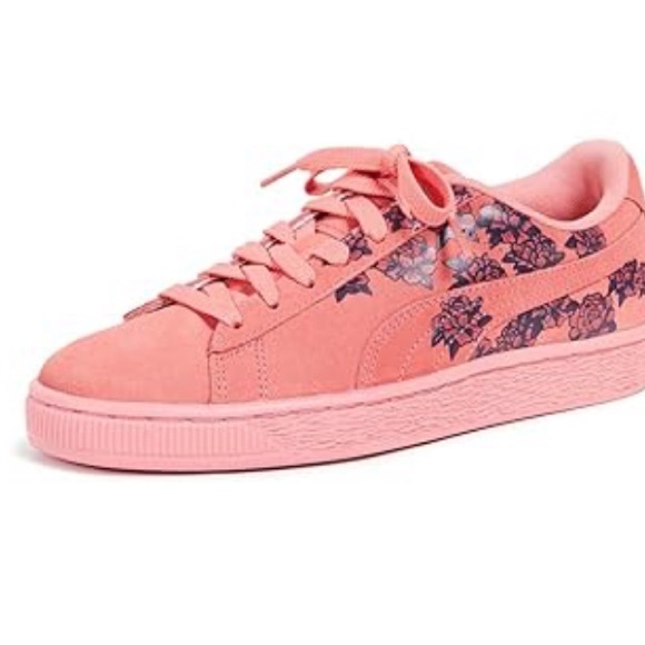 PUMA Women's Suede TOL Graphic
4.4
1 ratings - Picture 5 of 7